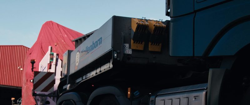 Wallenborn – Outsize & Aerospace – More Than Ads – still 4