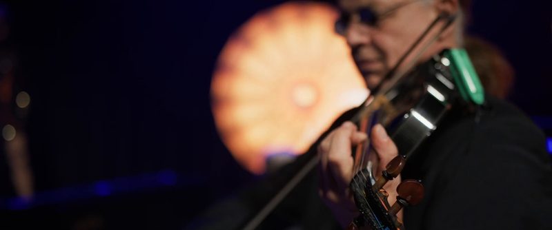 Sarah Fox & The Deep Dive Orchestra – Medley – still 2