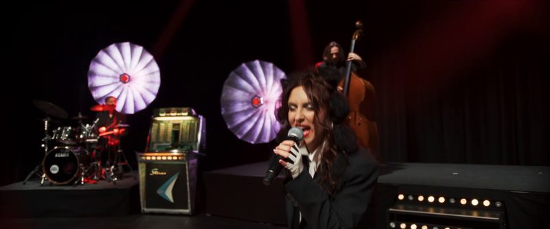 Sarah Fox & The Deep Dive Orchestra – Medley – still 7